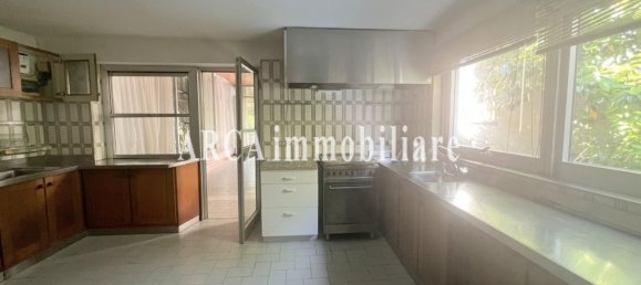 Villa de 5 divisões em Pietrasanta, Italy N.º 288609 3