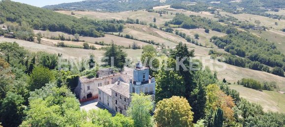 7 bedrooms House in San Leo, Italy No. 127875 10