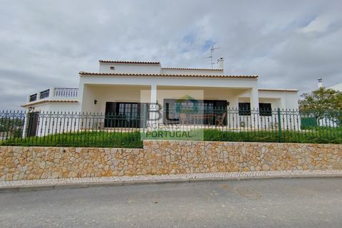 4 bedrooms Villa in Tavira, Portugal No. 147063