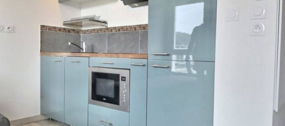 Studio in Marseille, France No. 317691 2