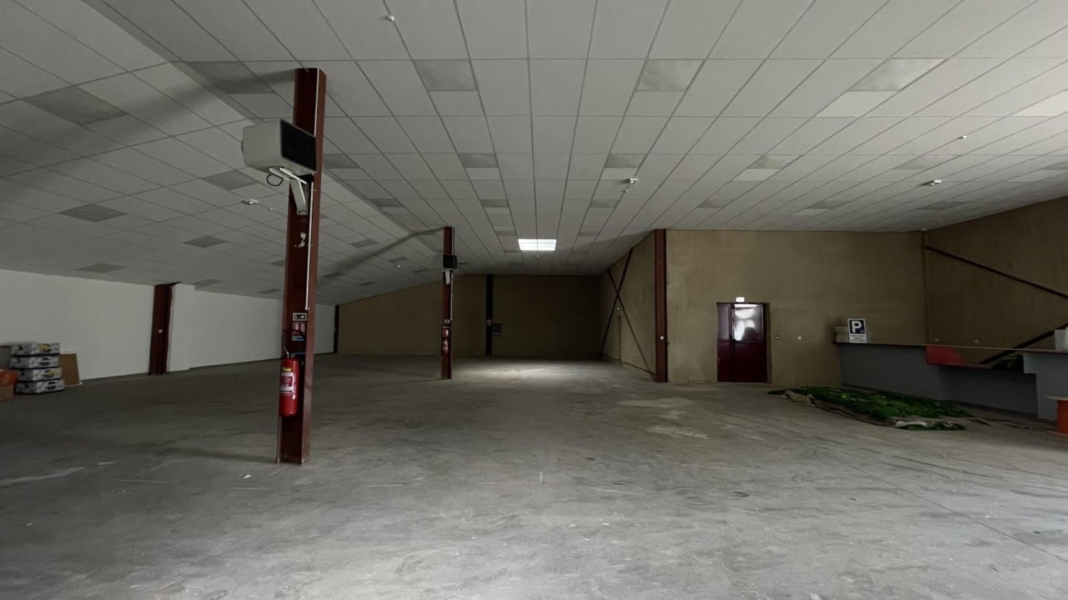 Propiedad comercial de 1 dormitorio en Lavardac, France No. 206660