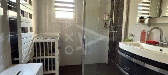 3 bedrooms House in Vendee, France No. 346868 4