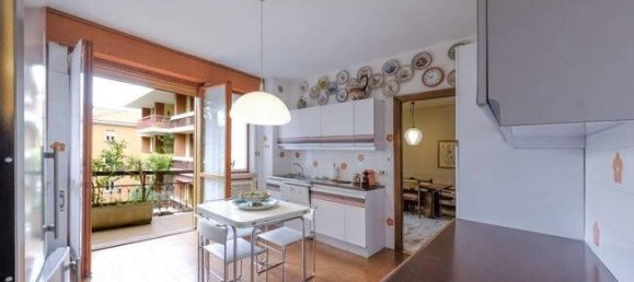 6 rooms Apartment in Verona, Italy No. 36144 10