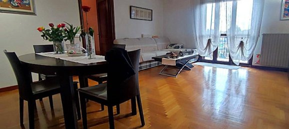Apartamento de 4 divisões em Carugo, Italy N.º 36098 7