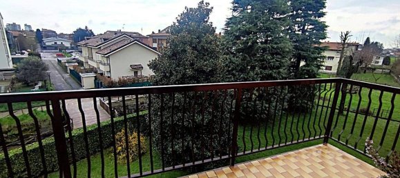 Apartamento de 4 divisões em Carugo, Italy N.º 36098 8