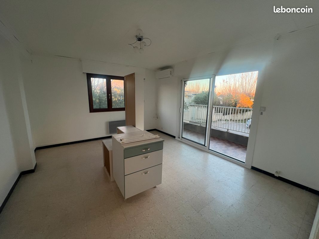 2 bedrooms Apartment in Palavas-les-Flots, France No. 341791