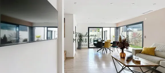 6 bedrooms House in La Verpilliere, France No. 321708 8