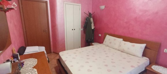 2 Schlafzimmer Wohnung in Cinisello Balsamo, Italy, Nr. 272576 15