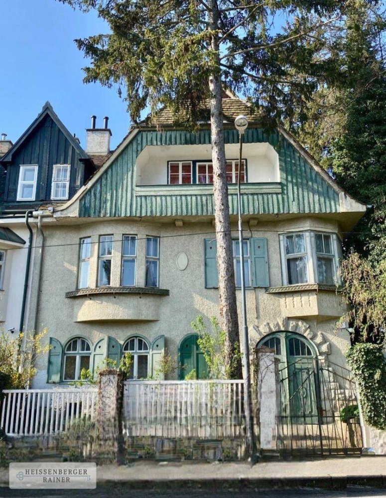 Дом с 11 комнатами в Веринг, Австрия № 146197