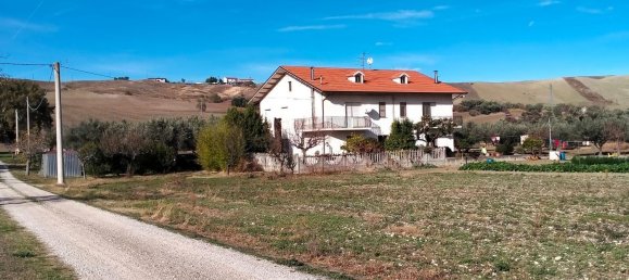 8 rooms House in Carunchio, Italy No. 236733 23