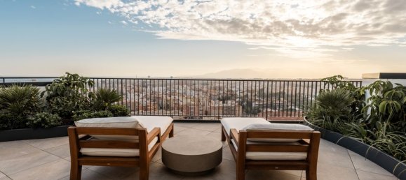 3 bedrooms Penthouse in Malaga, Spain No. 186060 5