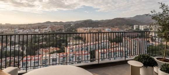3 bedrooms Penthouse in Malaga, Spain No. 186060 11