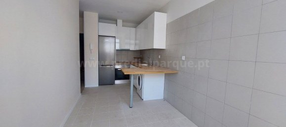 Apartamento de 3 dormitorios en Porto, Portugal No. 301752 19