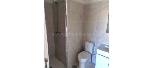 Apartamento de 3 dormitorios en Porto, Portugal No. 301752 21