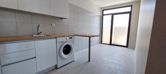 Apartamento de 3 dormitorios en Porto, Portugal No. 301752 18