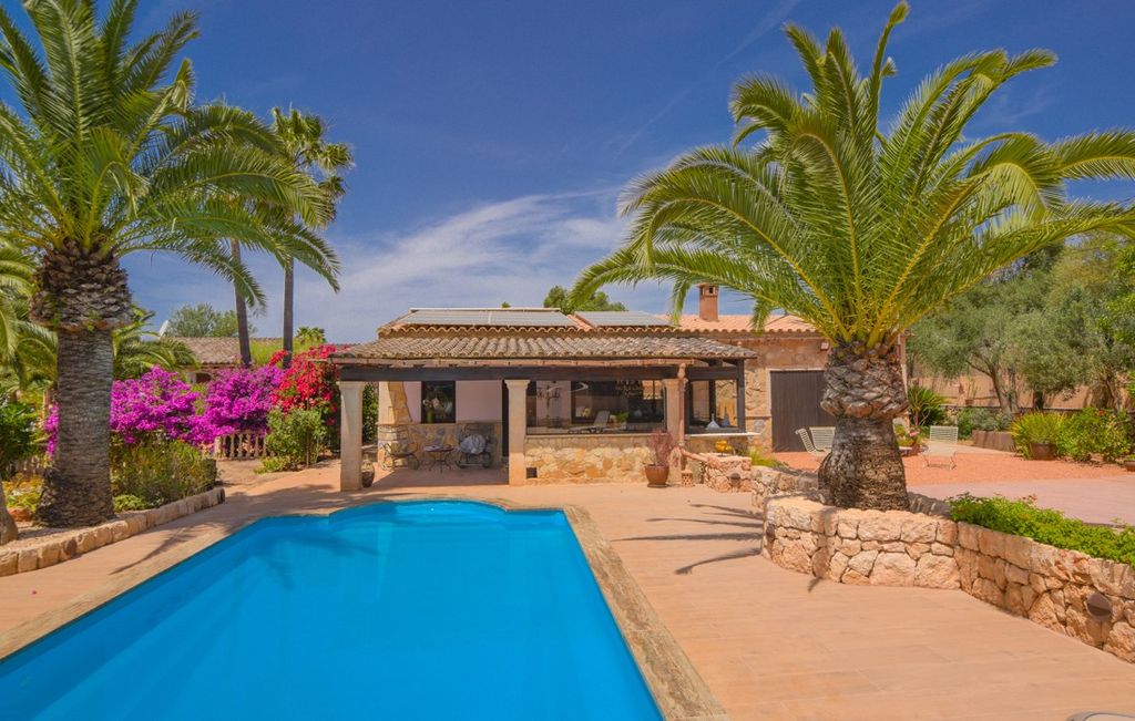 Casa de 2 dormitorios en Llucmajor, Spain No. 242085