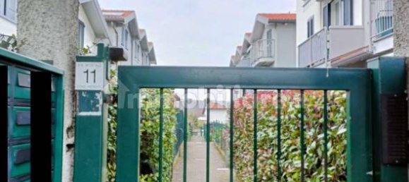 2 bedrooms Apartment in Guanzate, Italy No. 3932 6