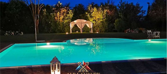 Villa de 14 dormitorios en Pordenone, Italy No. 164507 22