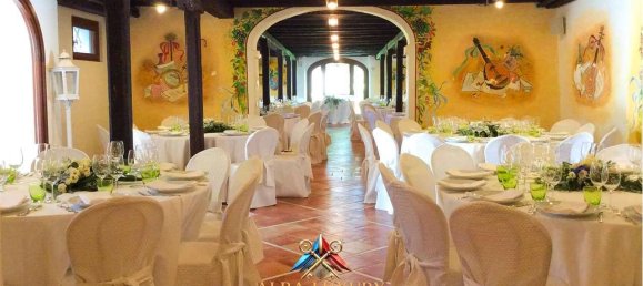 Villa de 14 dormitorios en Pordenone, Italy No. 164507 20