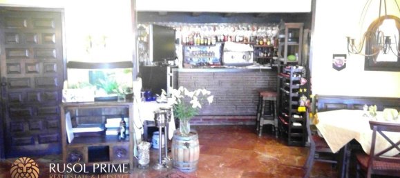 4 bedrooms Villa in Calpe, Spain No. 1578 2