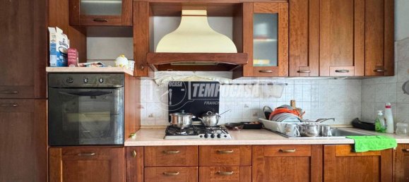 2 bedrooms Apartment in Cologno Monzese, Italy No. 98612 4