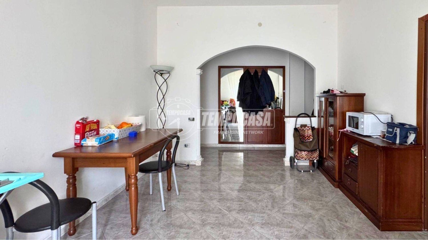 2 bedrooms Apartment in Cologno Monzese, Italy No. 98612