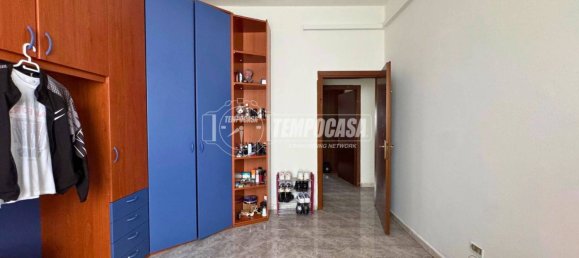 2 bedrooms Apartment in Cologno Monzese, Italy No. 98612 11