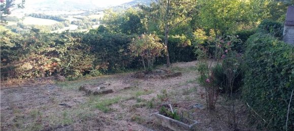 Casa de 2 dormitorios en Camerino, Italy No. 348451 3