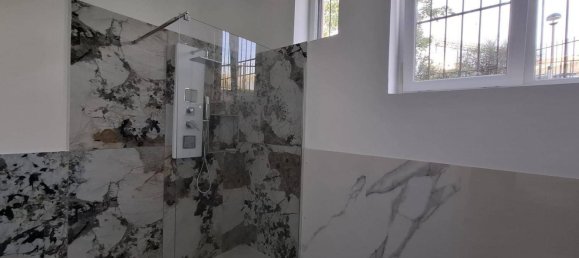 Квартира с 3 спальнями в Милан, Италия № 357900 24