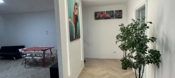 Квартира с 3 спальнями в Милан, Италия № 357900 7