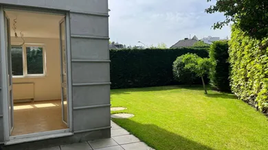 Квартира с 3 комнатами в Дёблинг, Австрия № 142282