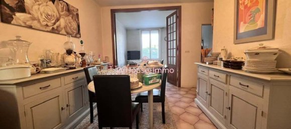 3 bedrooms House in Valenciennes, France No. 159668 4