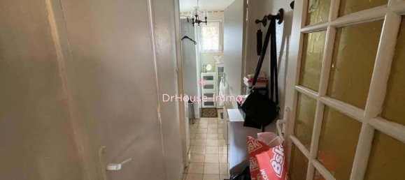 3 bedrooms House in Valenciennes, France No. 159668 6