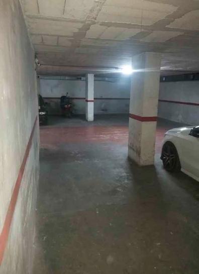  موقف سيارات في Gava, Spain رقم 169247