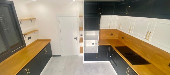 Villa 4+1 in Izmir, Turkey No. 40492 15