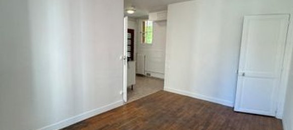 Apartamento T1 em Saint-Leu-la-Foret, France N.º 354280 2