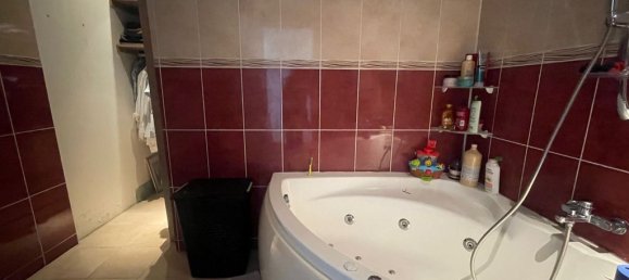 4 bedrooms Apartment in Yvelines, France No. 149863 10