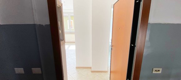 2 rooms Apartment in Legnano, Italy No. 268702 19