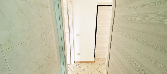 2 rooms Apartment in Legnano, Italy No. 268702 17