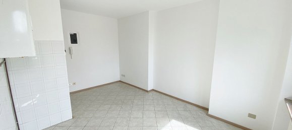 2 rooms Apartment in Legnano, Italy No. 268702 24