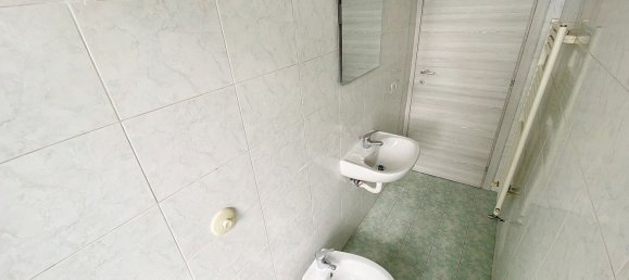 2 rooms Apartment in Legnano, Italy No. 268702 11