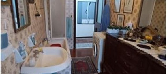 5-salle Appartement à Cairo Montenotte, Italy No. 187340 38