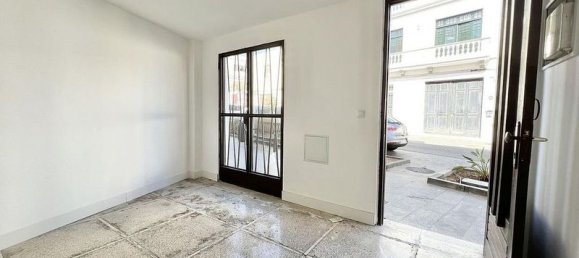 3 bedrooms House in Granadilla de Abona, Spain No. 235505 8