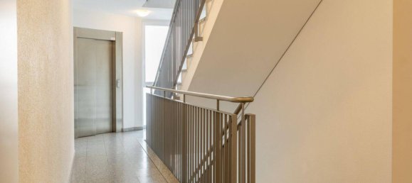 3 chambres Appartement à Hamburg-Nord, Germany No. 289837 2