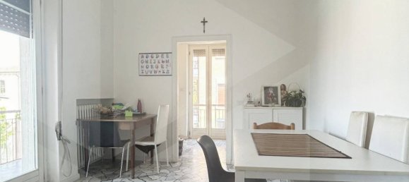 4 rooms Apartment in Vicenza, Italy No. 19199 2