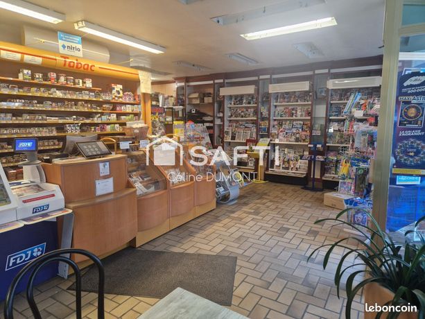 Gewerbliche Immobilie in Haillicourt, France 160m², Nr. 315469