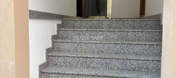 3 bedrooms Apartment in Zejtun, Malta No. 8228 10