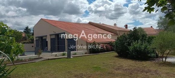 2 Schlafzimmer Haus in Vendee, France, Nr. 309404 2