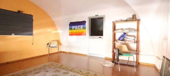 Гараж 160м² в Трапани, Италия № 157975 13