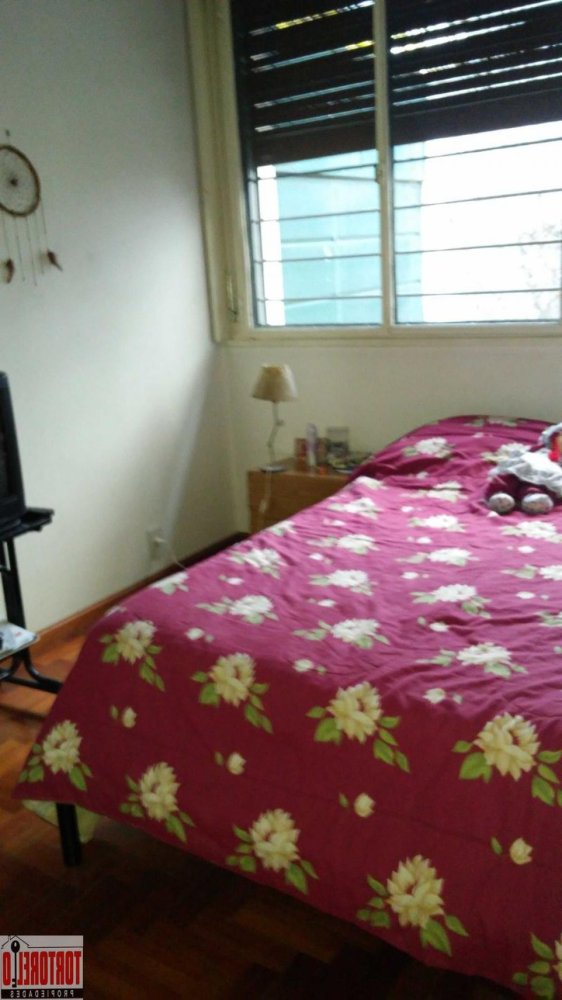 5 bedrooms House in Ituzaingo, Argentina No. 98106